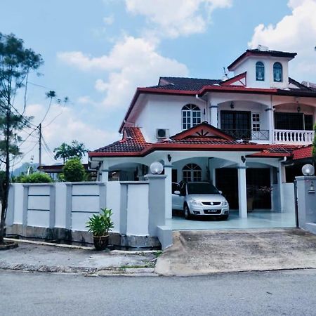 Family Ipoh Guest House المظهر الخارجي الصورة